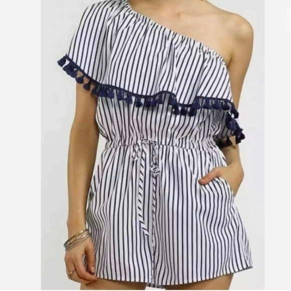 Jealous Tomato one shoulder tassel striped romper size S - Picture 1 of 8